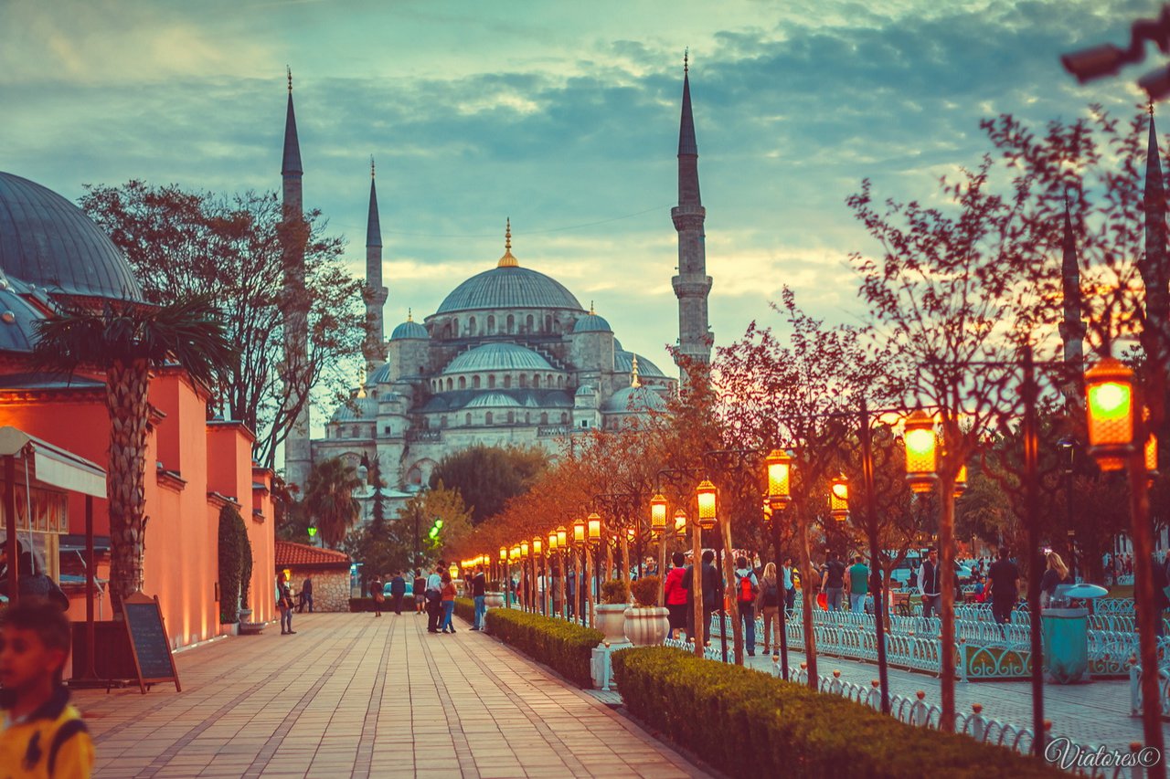 Новогодние туры в Стамбул от Амиго-С